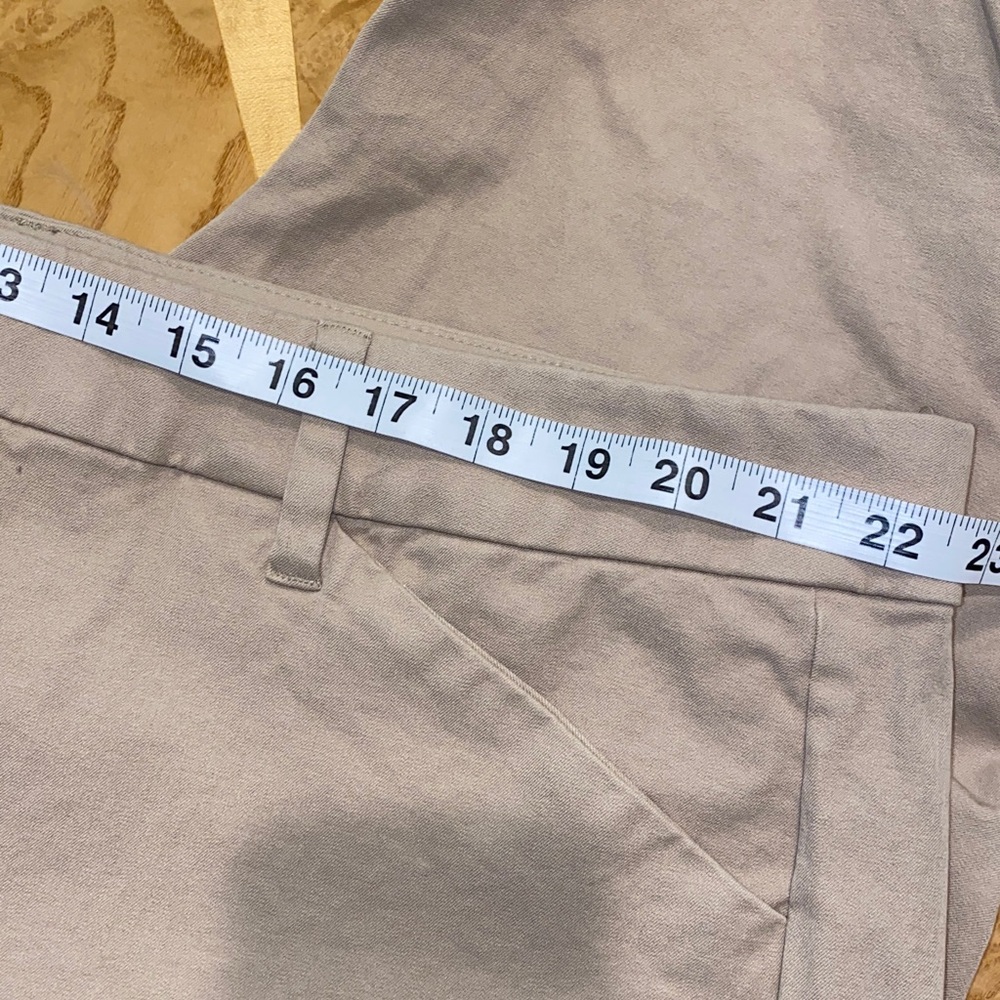 Old Navy Khaki High Rise Pixie Flare Trousers Size 24 - Picture 8 of 12